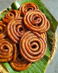 Pani Walalu - පැණි වළලු